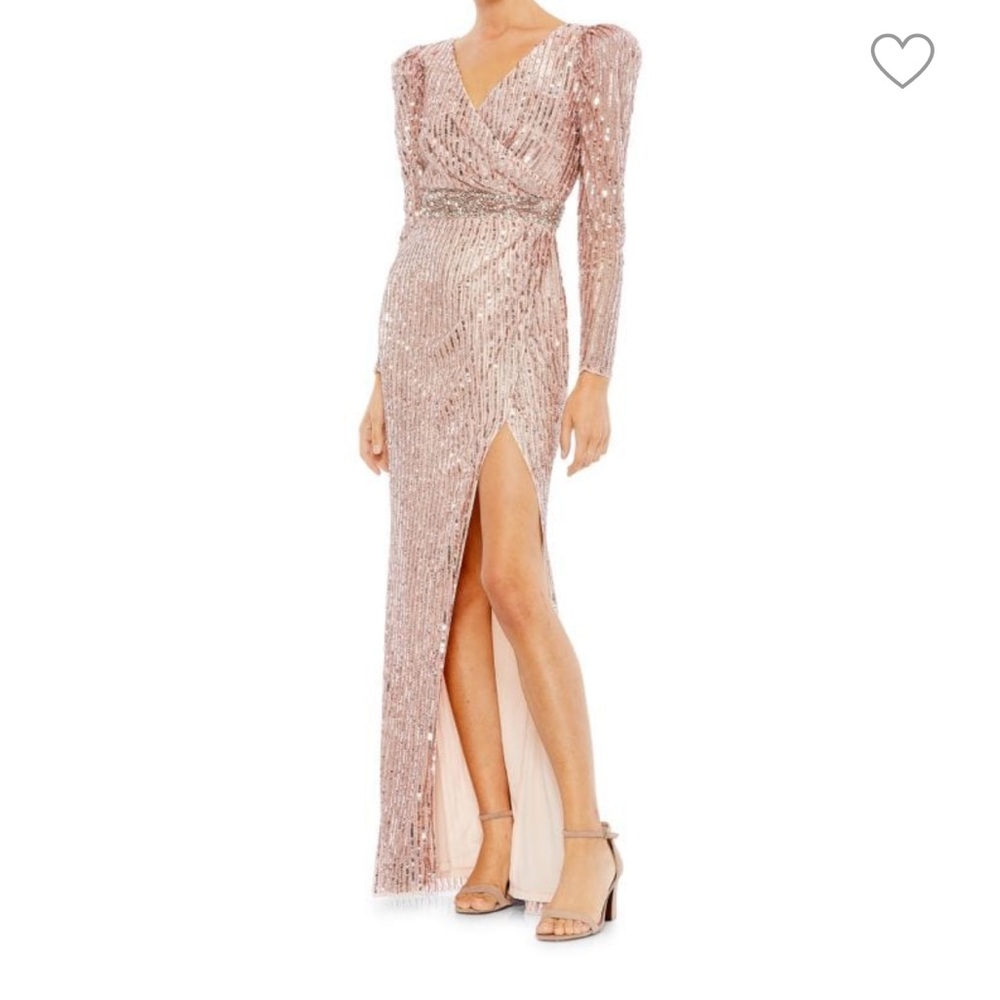 MAC DUGGAL Puff Sleeve Sequin Gown